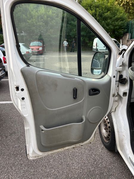 Renault Trafic CABINE APPROFONDIE GENERIQUE L1H1/1000KG/ 1.9 DCI 80
