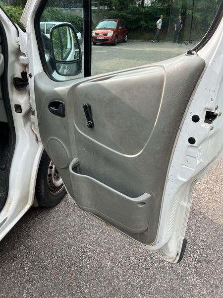 Renault Trafic CABINE APPROFONDIE GENERIQUE L1H1/1000KG/ 1.9 DCI 80