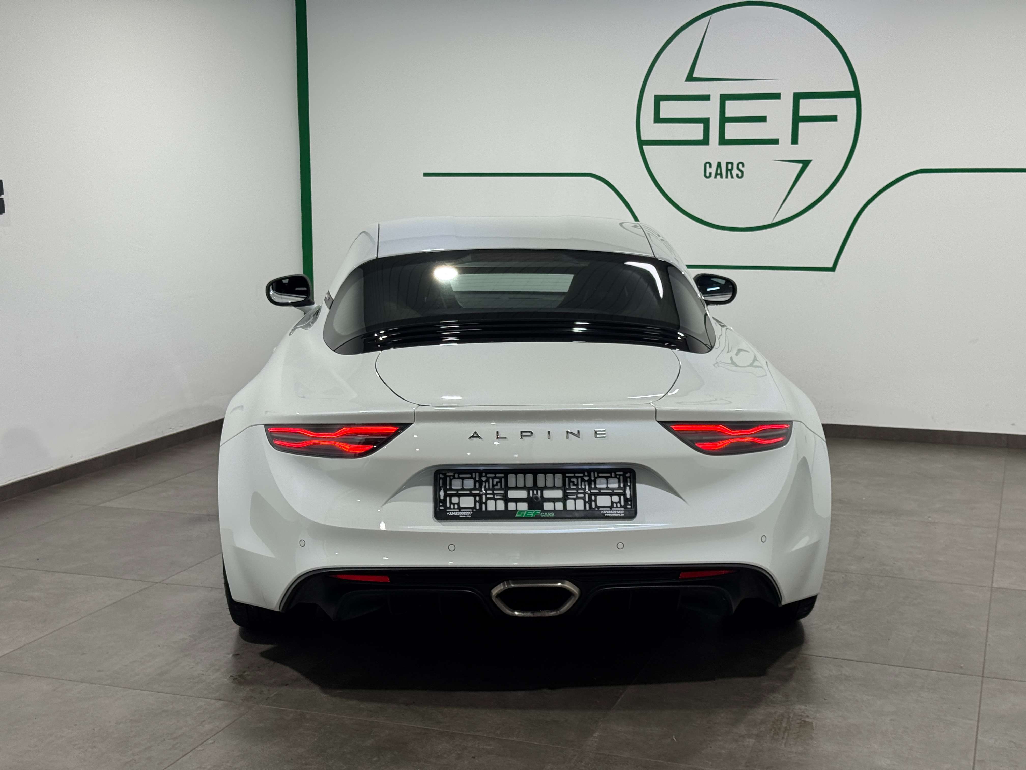 Alpine A110 * 1.8 Turbo * GPS * A/C * Premiere Edition 932 *