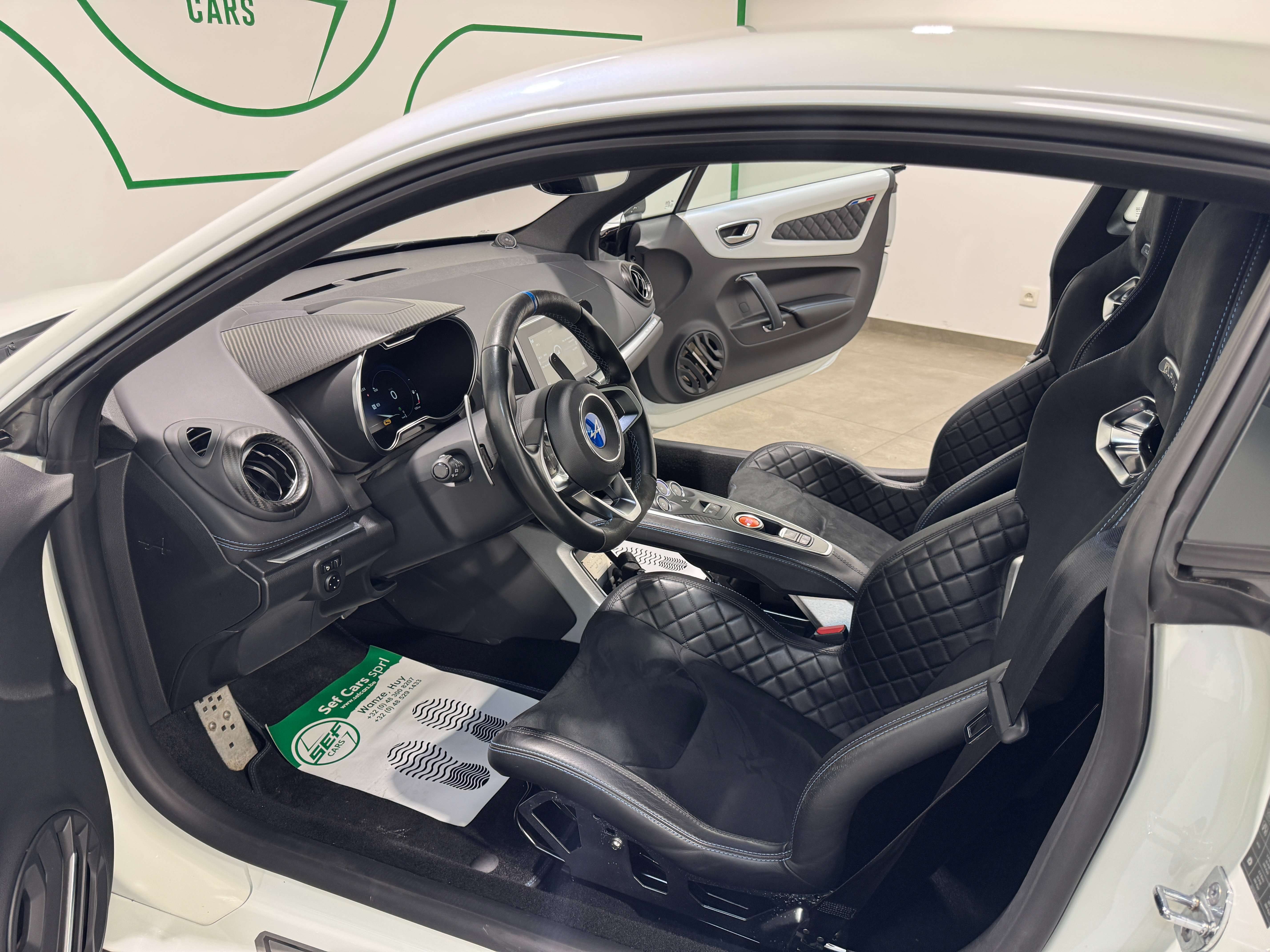 Alpine A110 * 1.8 Turbo * GPS * A/C * Premiere Edition 932 *
