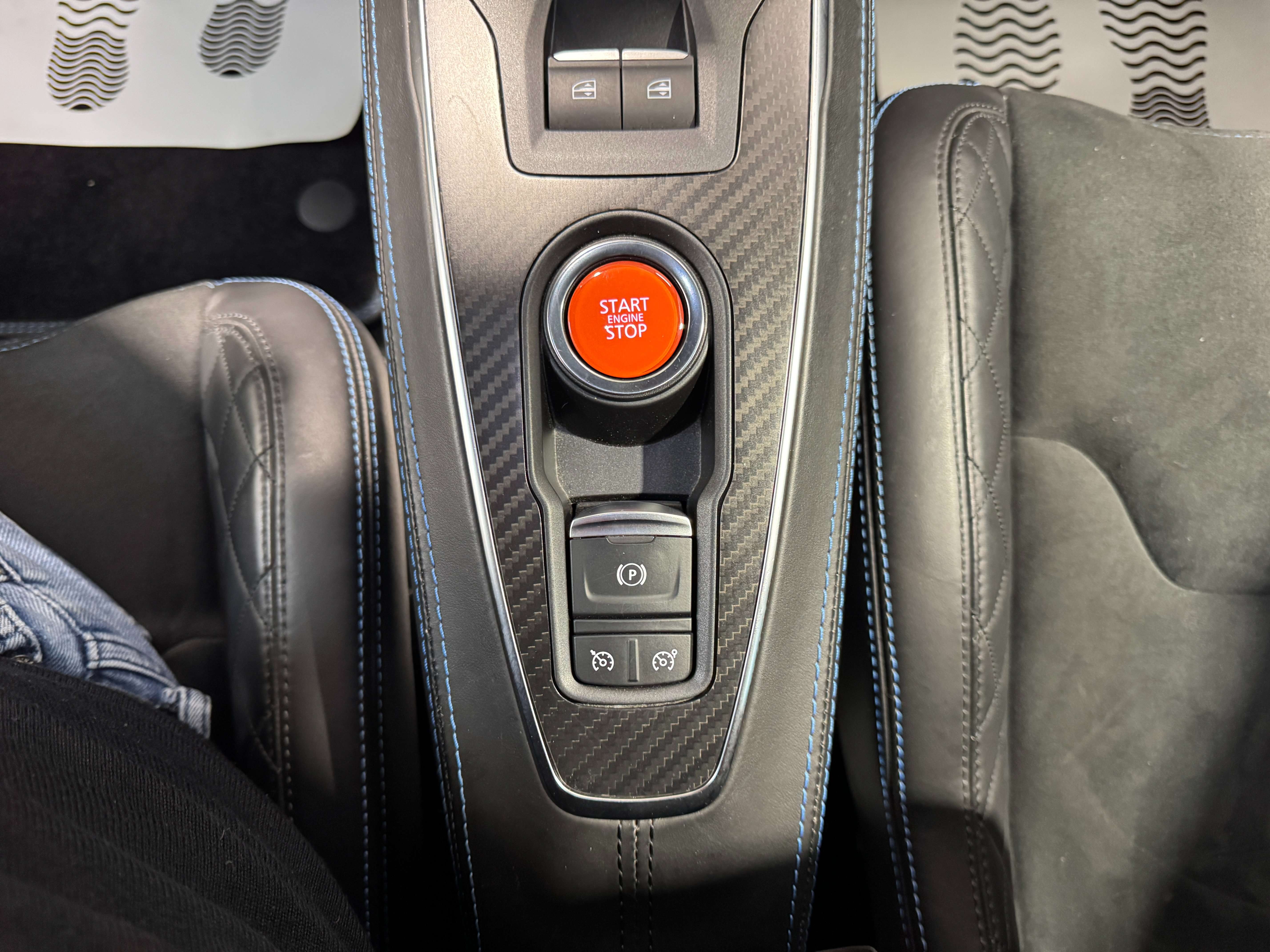 Alpine A110 * 1.8 Turbo * GPS * A/C * Premiere Edition 932 *