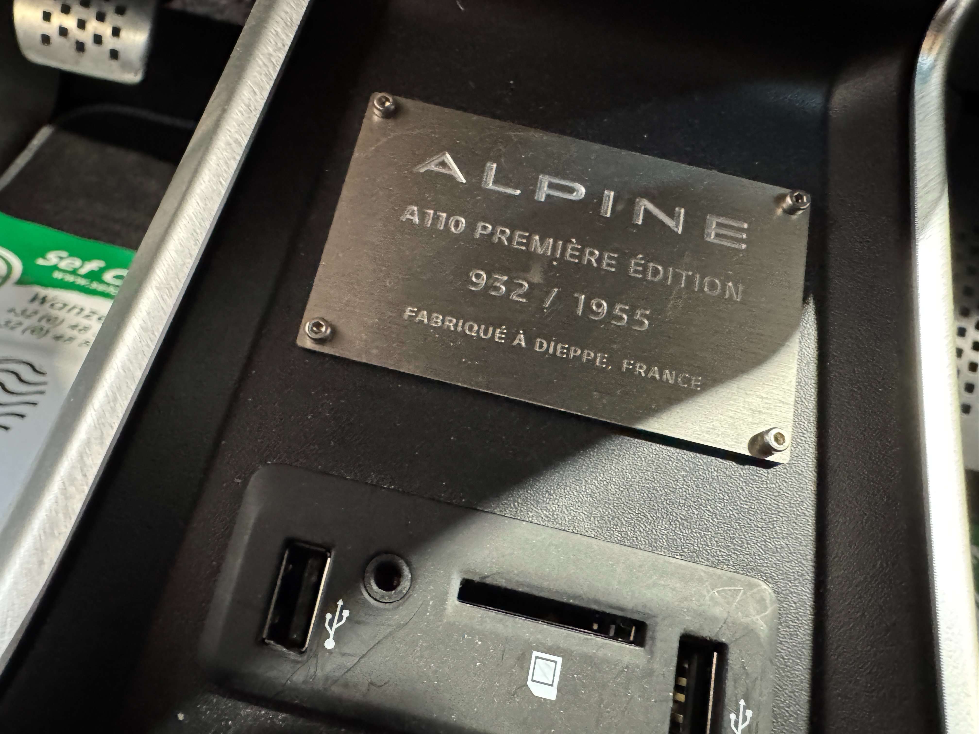 Alpine A110 * 1.8 Turbo * GPS * A/C * Premiere Edition 932 *