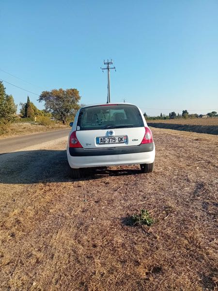 Renault Clio III 1.4 16V 5P