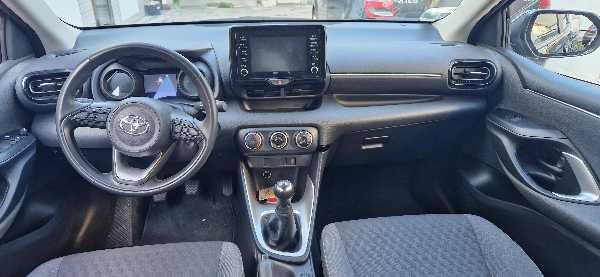 Toyota Yaris IV 70 VVT-I DESIGN