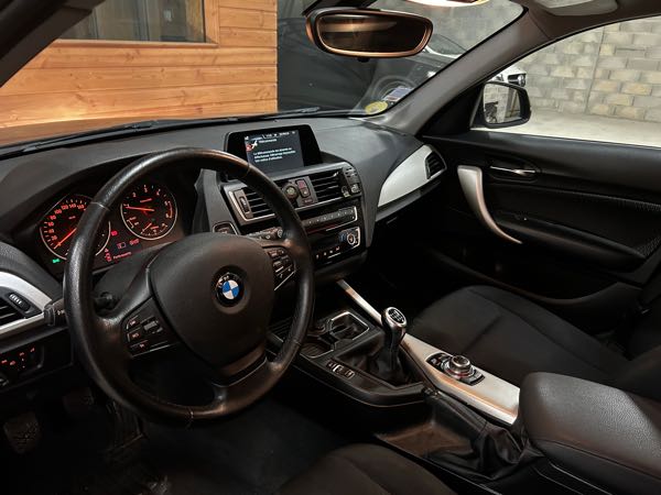 Bmw Serie 1 (F40) 118D 150 8CV LOUNGE