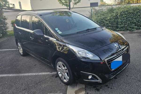 Peugeot 5008 II 1.6 BLUEHDI 120 ch ALLURE
