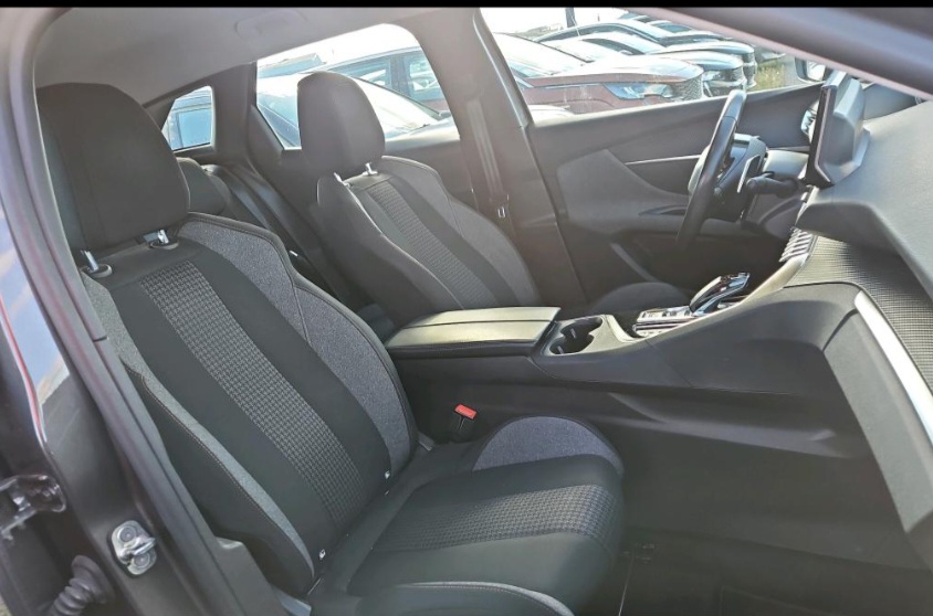 Peugeot 3008 II (2) 1.5 BLUEHDI 130 S&amp;S 7CV ACTIVE BUSINESS EAT8