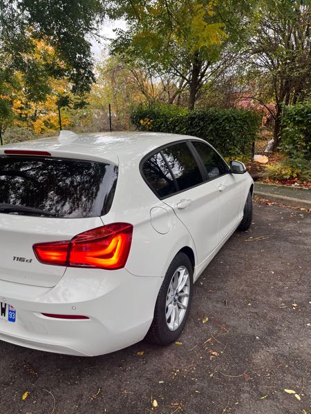Bmw Serie 1 (F20) (2) 116DA 116 BUSINESS DESIGN