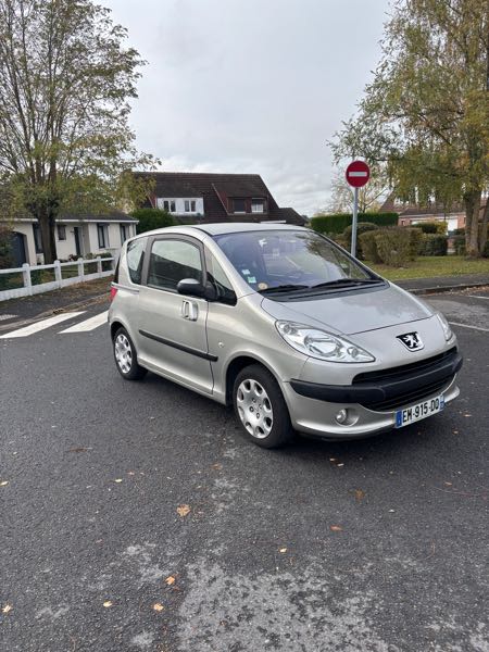 Peugeot 1007 1.4 HDI 70 VITAMINE