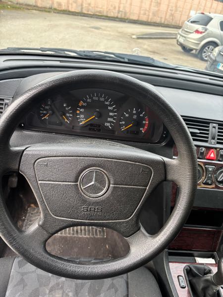 Mercedes-Benz Classe C Mercedes C200 2.2 cdi