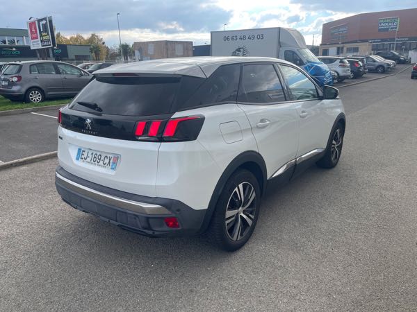 Peugeot 3008 II 1.6 BLUEHDI 120 S&amp;S ACTIVE EAT6