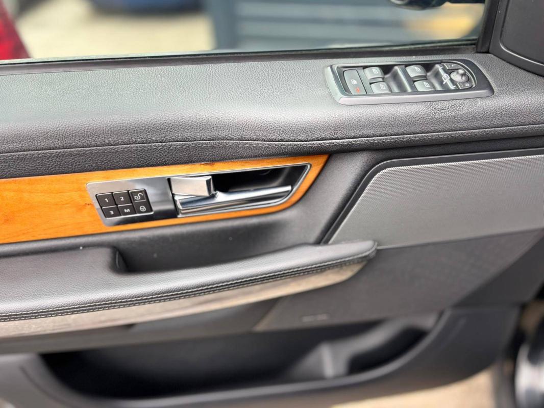 Land Rover Range Rover Sport MARK VII SDV6 3.0L HSE A