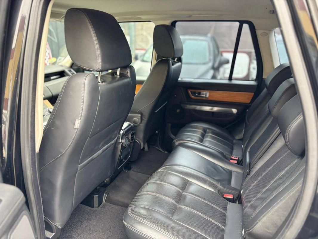 Land Rover Range Rover Sport MARK VII SDV6 3.0L HSE A