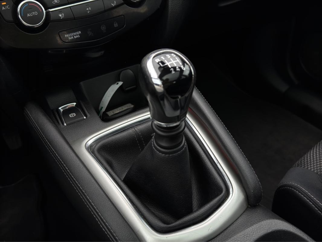 Nissan Qashqai 1.2 DIG-T 115 Stop/Start Connect Edition