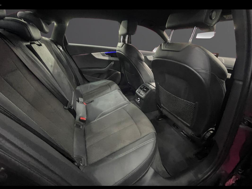 Audi A4 LIMOUSINE V (2) 35 TFSI 150 S L S tronic 7 S line