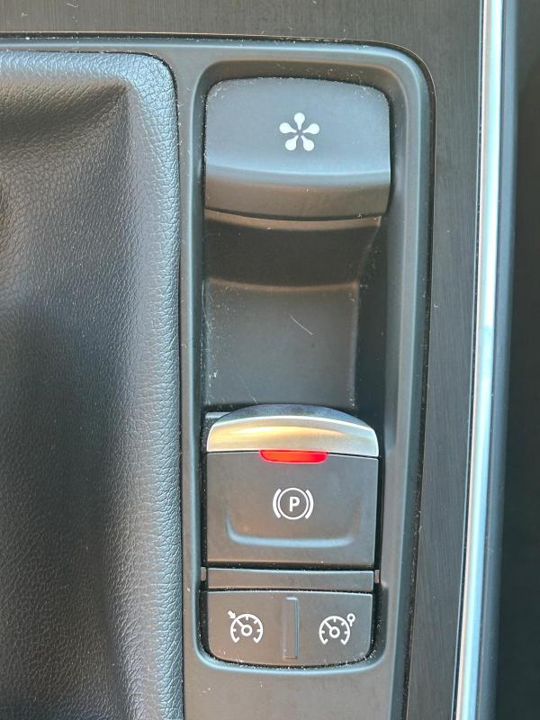 Renault Scenic IV TCe 130 Energy Intens