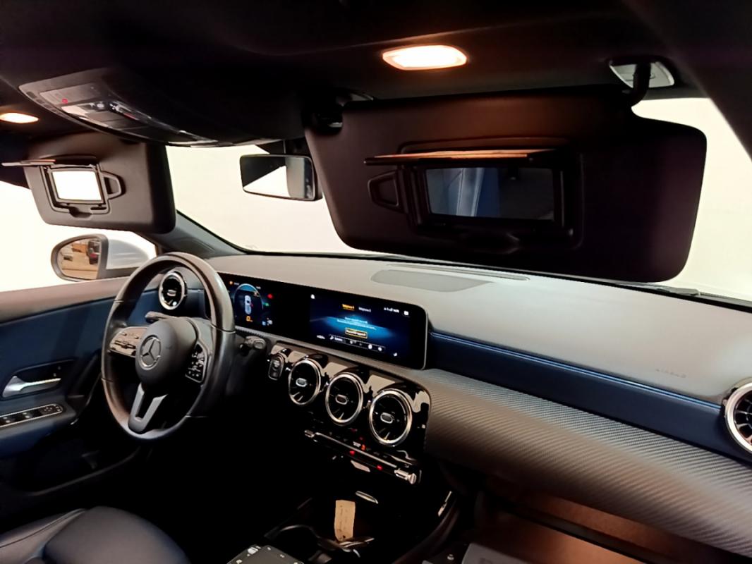 Mercedes-Benz Classe A Compact IV 180 d Business Line 7G-DCT