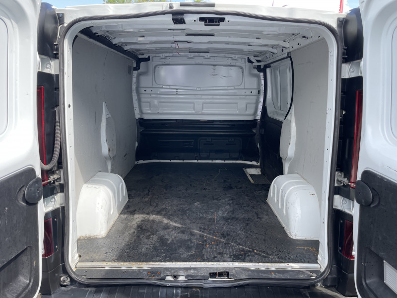 Renault TRAFIC III FG / PRIX HT 16 650 / L1H1 1200 2.0 DCI 120CH CONFORT E6
