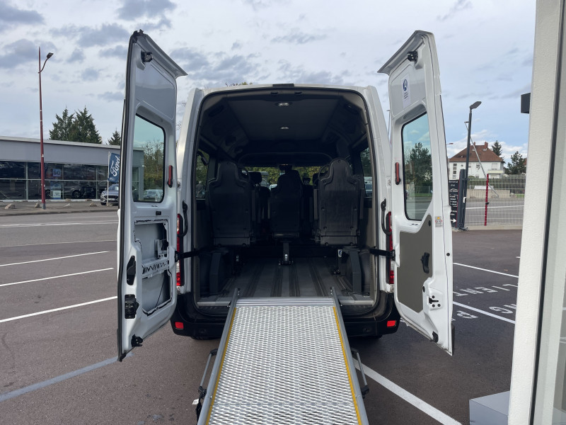 Renault MASTER III COMBI / PRIX HT 23 316,67 / F3500 L2H2 2.3 DCI 135CH 7CV