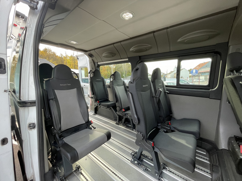 Renault MASTER III COMBI / PRIX HT 23 316,67 / F3500 L2H2 2.3 DCI 135CH 7CV