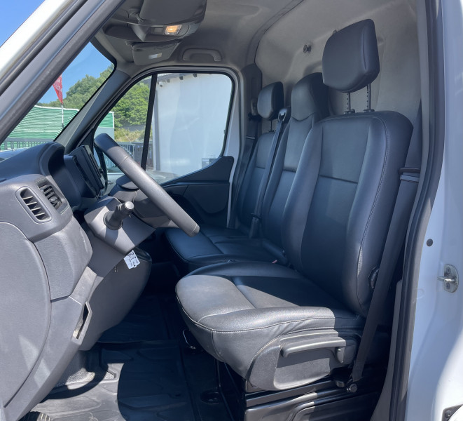 Renault MASTER III FG / PRIX HT 15 808,33 / F3300 L2H2 2.3 DCI 135CH GRAND CONFORT E6