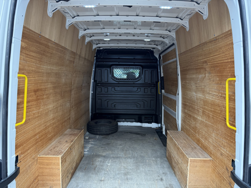 Volkswagen CRAFTER FG / PRIX HT 20 816,67 / 35 L3H3 2.0 TDI 140CH BUSINESS LINE TRACTION