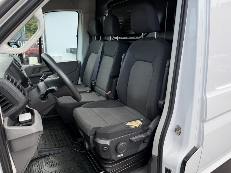 Volkswagen CRAFTER FG / PRIX HT 20 816,67 / 35 L3H3 2.0 TDI 140CH BUSINESS LINE TRACTION