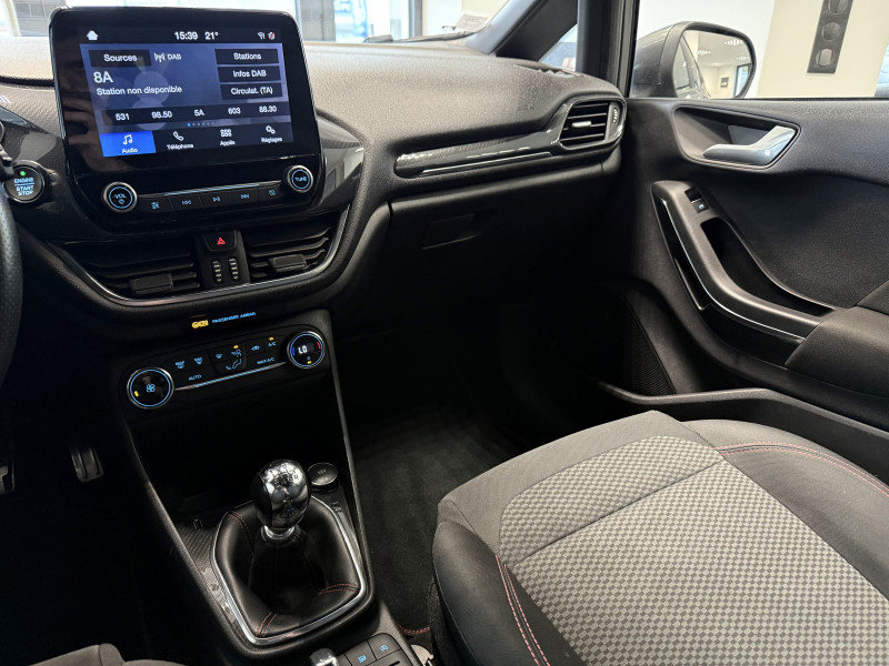 Ford FIESTA / A PARTIR DE 173,98/MOIS* / 1.0 ECOBOOST 100CH STOP&START ST-LINE 5P EURO6.2