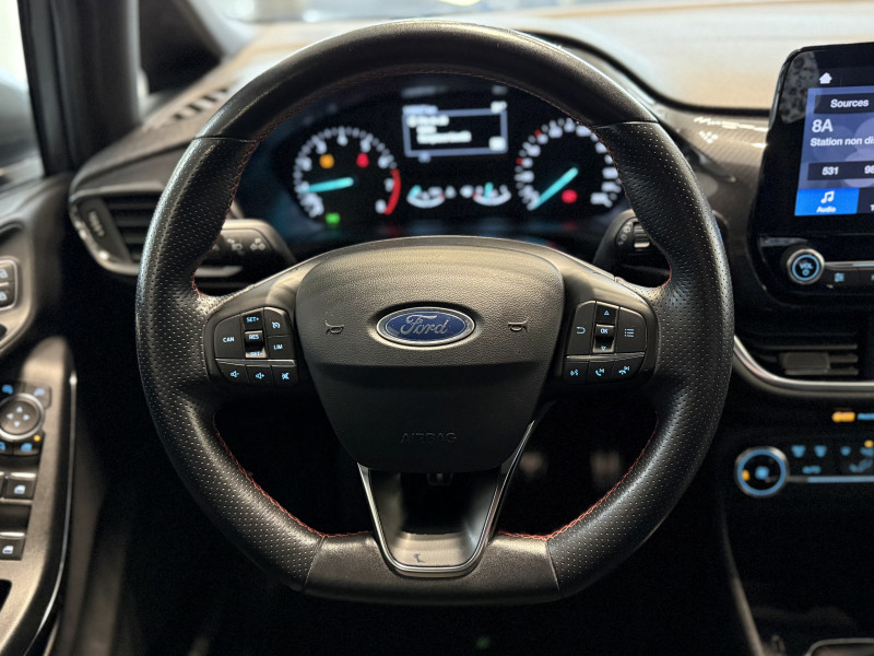 Ford FIESTA / A PARTIR DE 173,98/MOIS* / 1.0 ECOBOOST 100CH STOP&START ST-LINE 5P EURO6.2