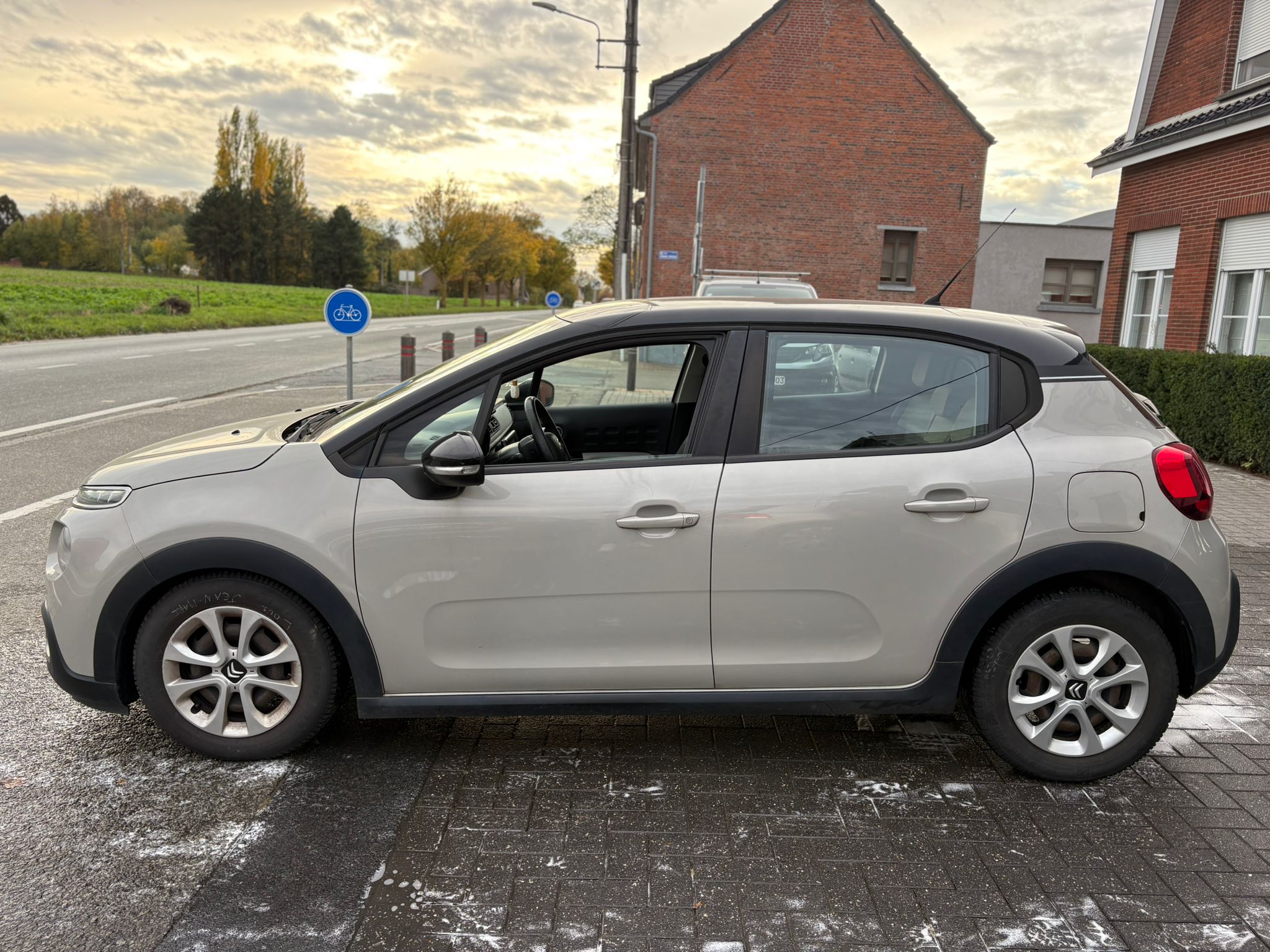 Citroen C3 III 1.2 PURETECH 82 FEEL