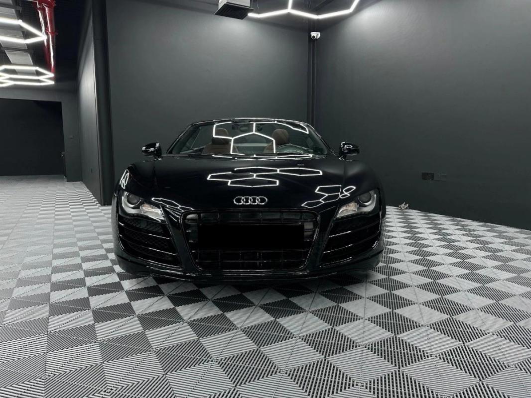 Audi R8 V10 5.2 SPYDER 525 QUATTRO R-TRONIC