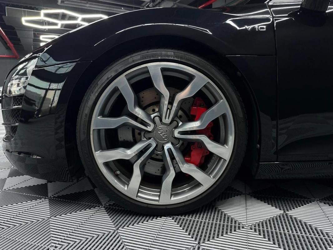 Audi R8 V10 5.2 SPYDER 525 QUATTRO R-TRONIC