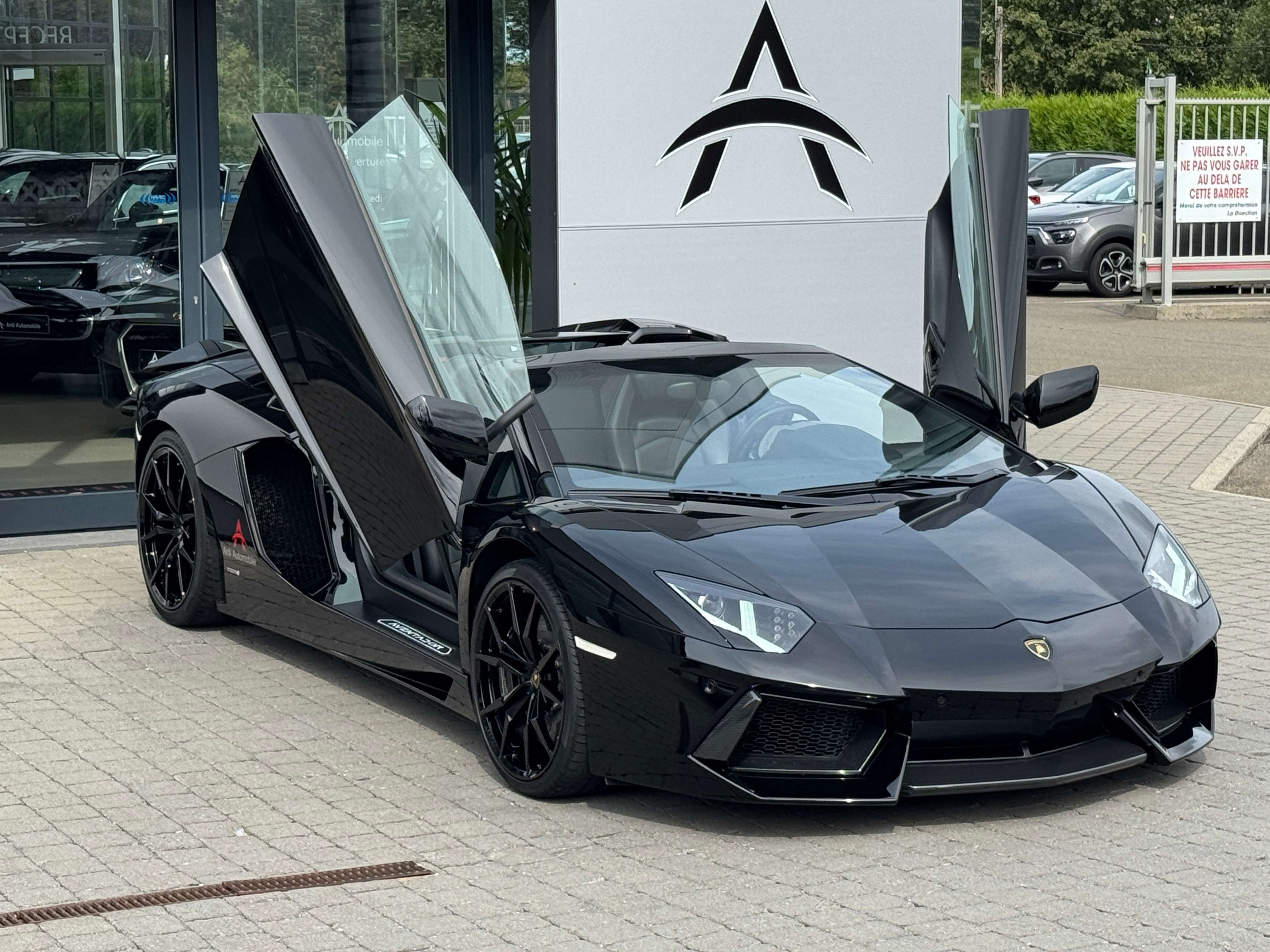 Lamborghini Aventador 6.5i V12 LP700-4*CARBON*LIFT*CAMERA AR*GPS*XENON*