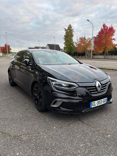 Renault Megane IV 1.2 TCE 130 ENERGY INTENS EDC