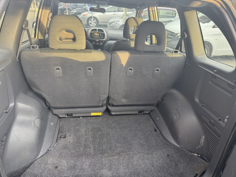 Toyota RAV4 115 D-4D GX 5P
