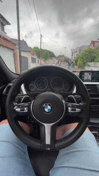 Bmw Serie 3 BMW 330e F30 LCI Pack M