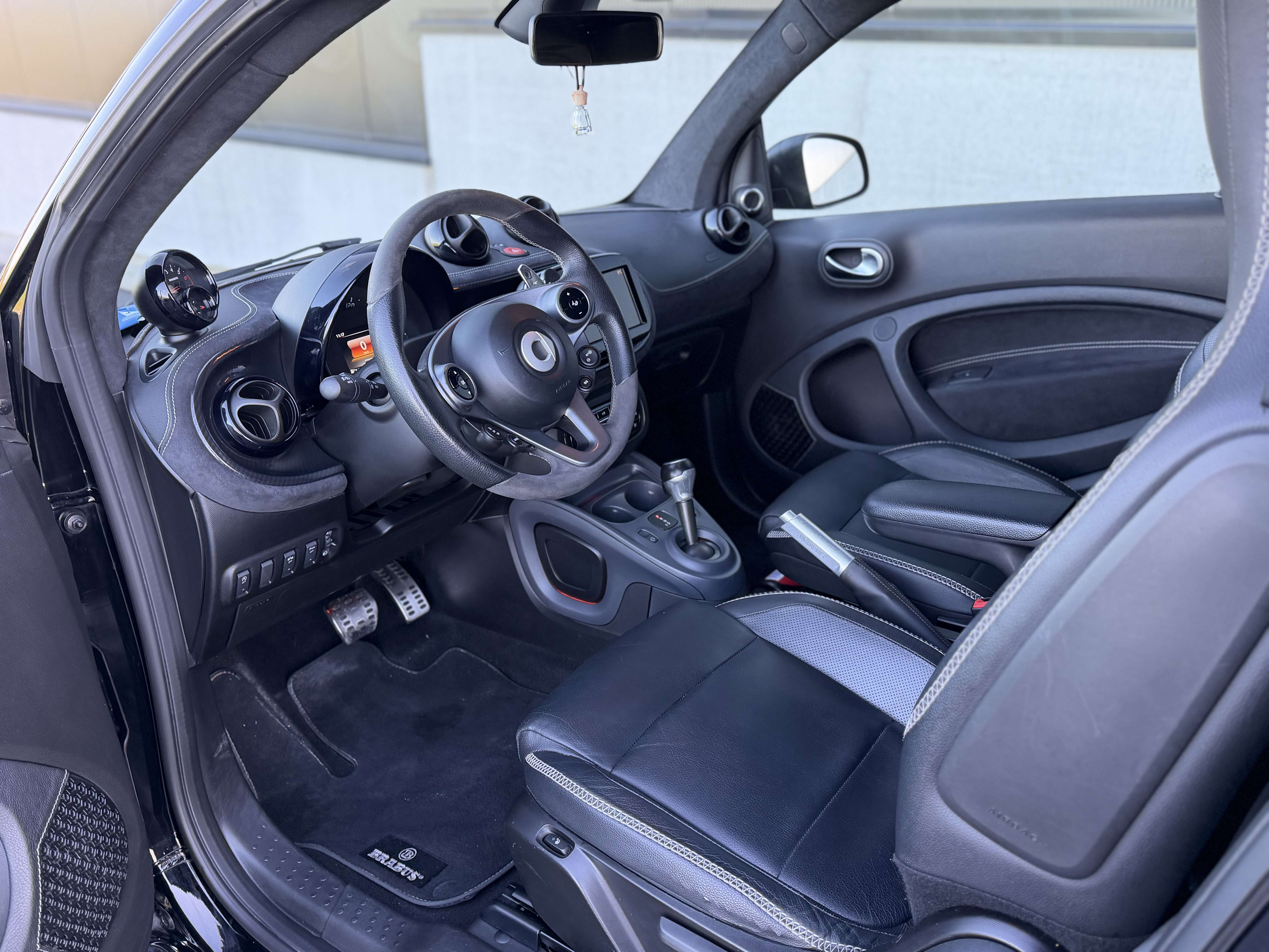 smart brabus Fortwo Cabrio Brabus 0.9 Turbo Xclusive DCT