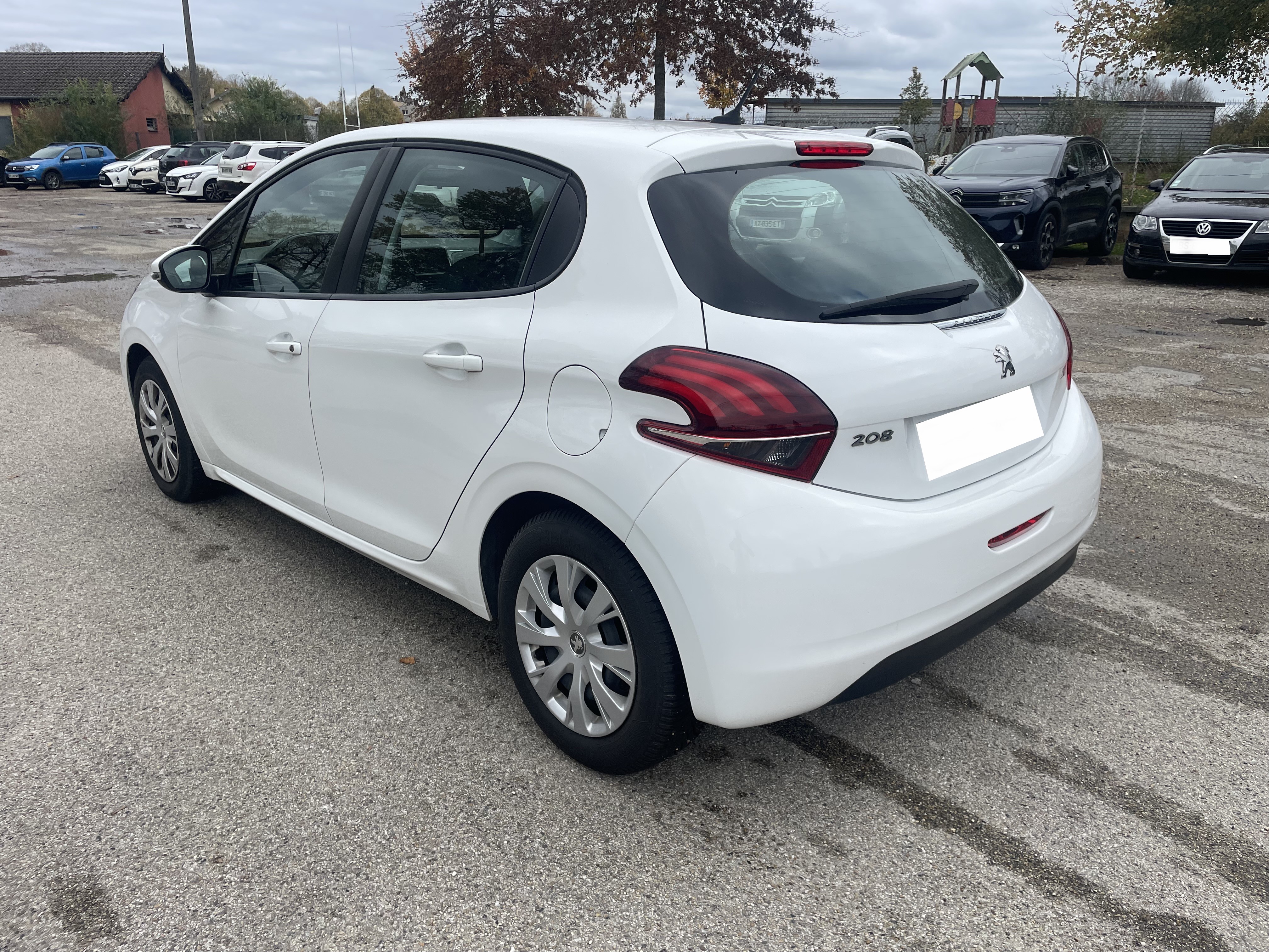 Peugeot 208 1.2 VTI 82 ALLURE 5P