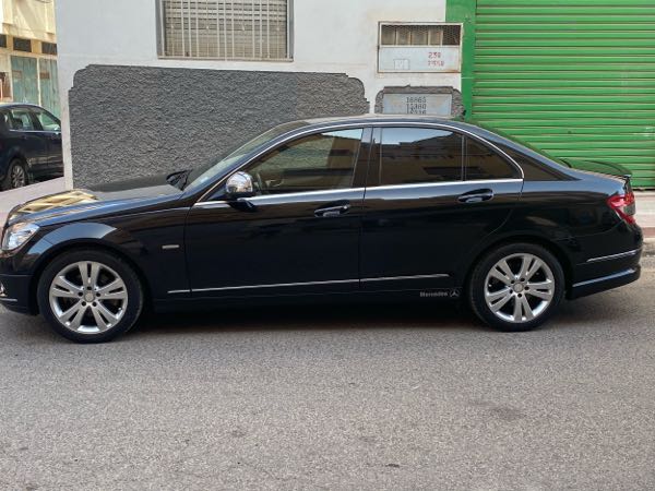 Mercedes-Benz Classe C IV 220 CDI AVANTGARDE ligne AMG