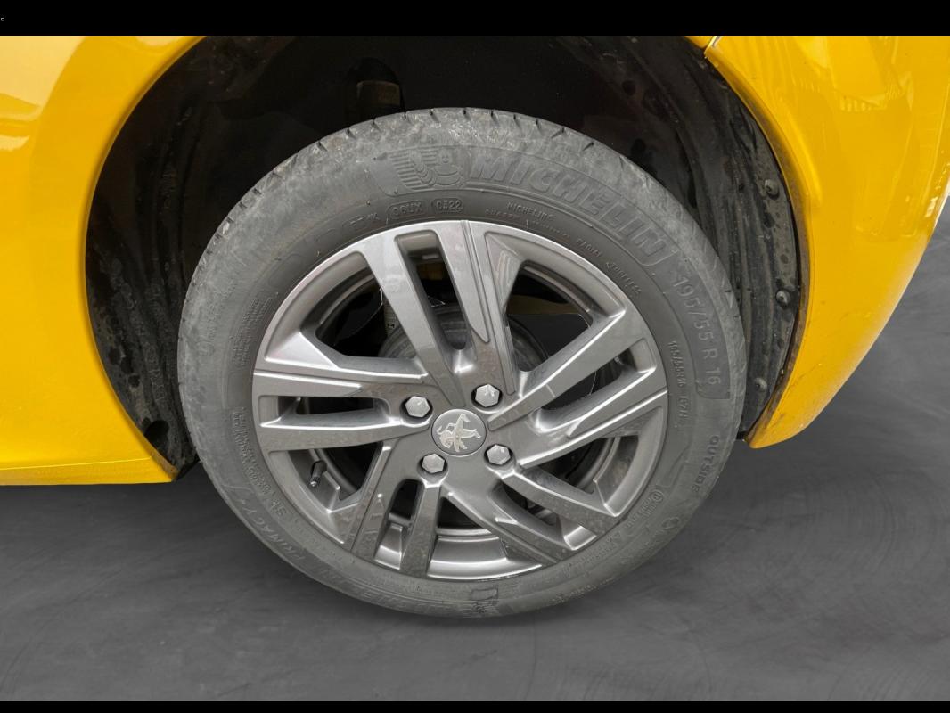 Peugeot 208 PureTech 75 SS BVM5 Active Pack