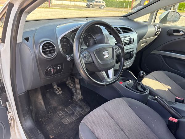 Seat Leon II 1.9 TDI 105 5CV FAP ECOMOTIVE REFERENCE
