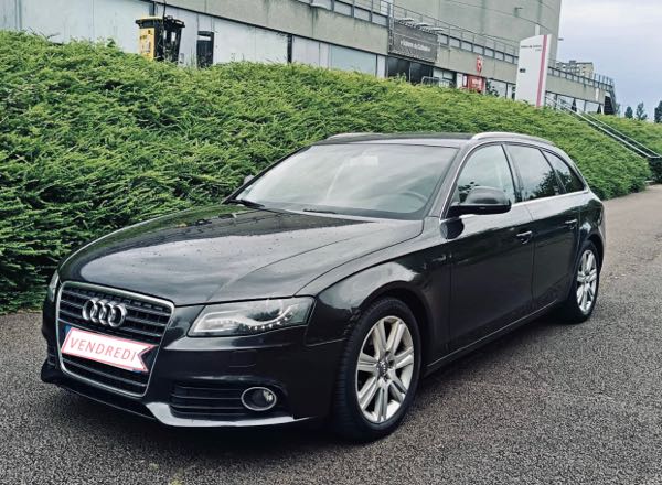 Audi A4 IV (2) AVANT 2.0 TDI 143 AMBITION LUXE MULTITRONIC