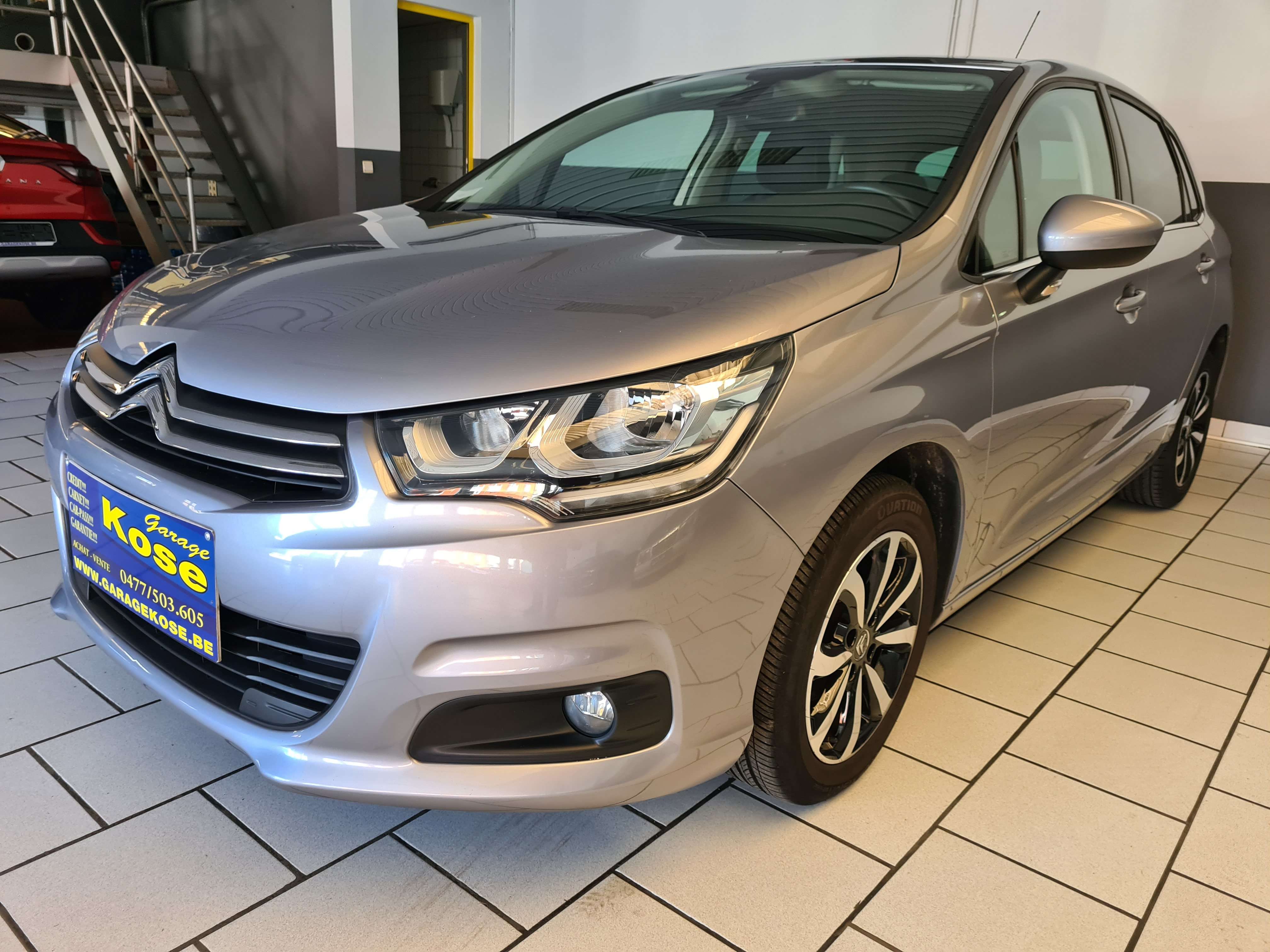 Citroen C4 1.2 PureTech/NAVIGATION//CARNET ENTRETIEN/GARANTIE