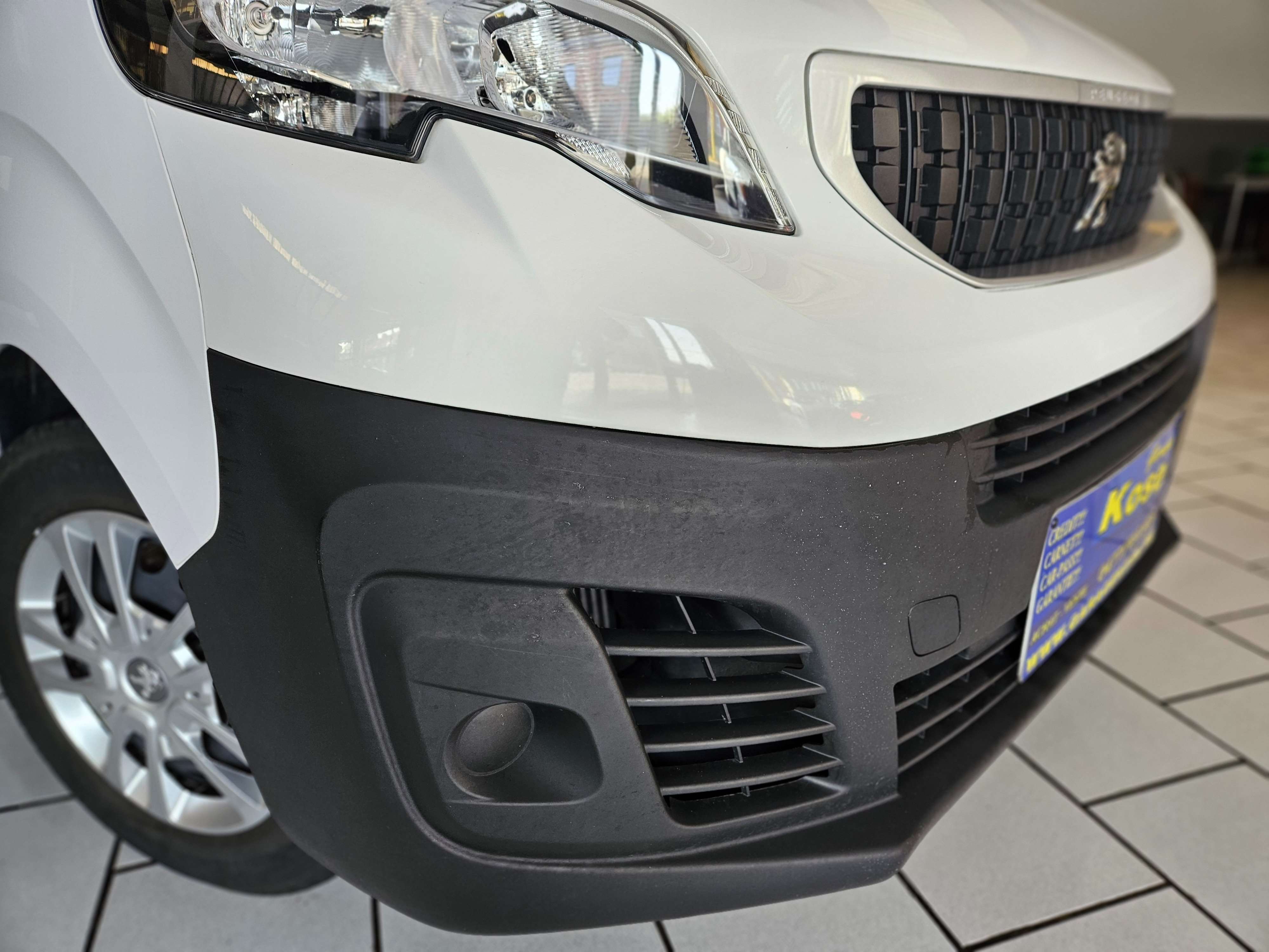 Peugeot Expert 20HDI//3 PLACES/CLIMATISATION//BLUTHOOTH//L3H1