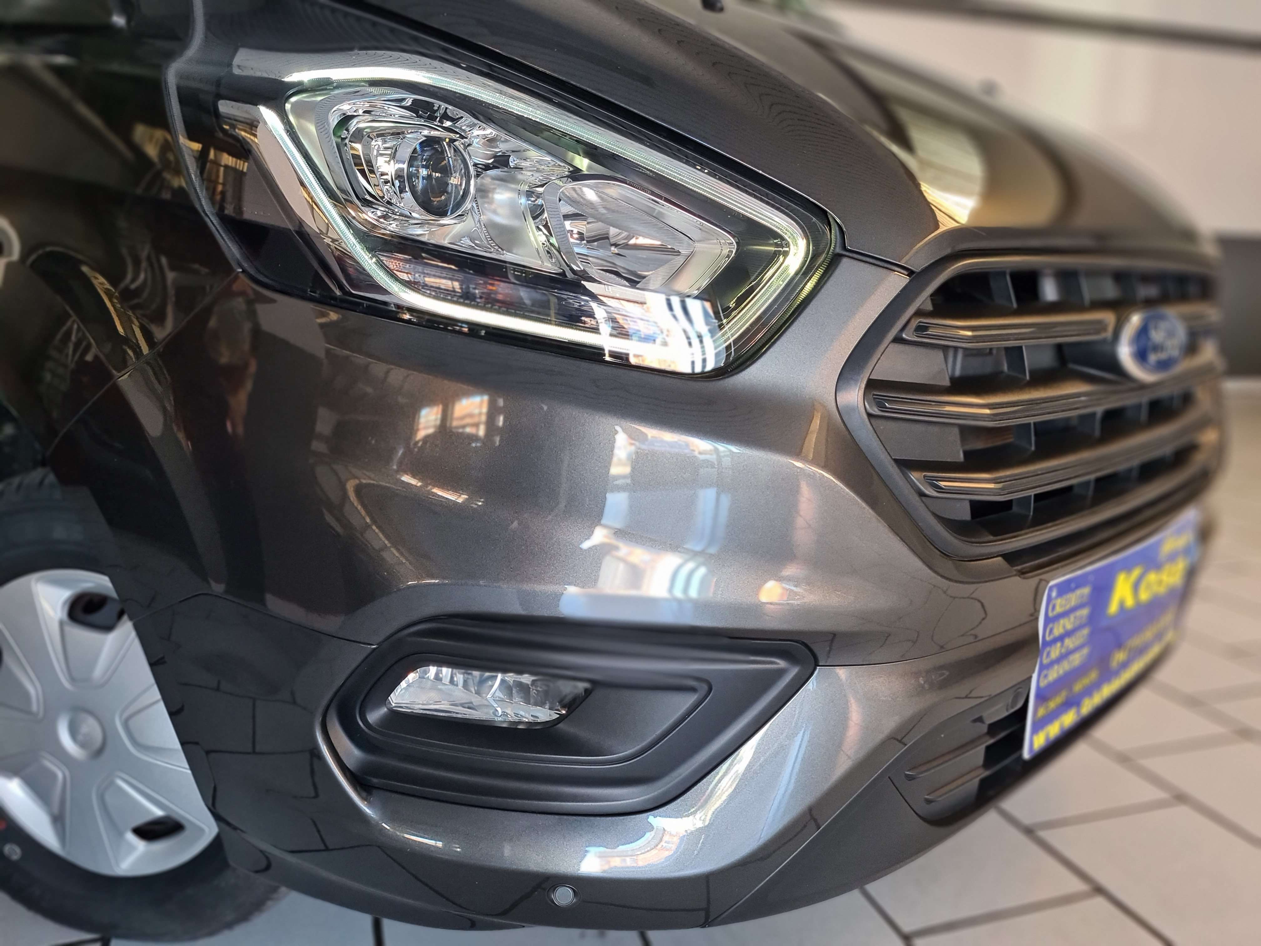 Ford Transit Custom DBL CABINE// UTILITAIRE 5 PL// CLIM// FAIBLE KM