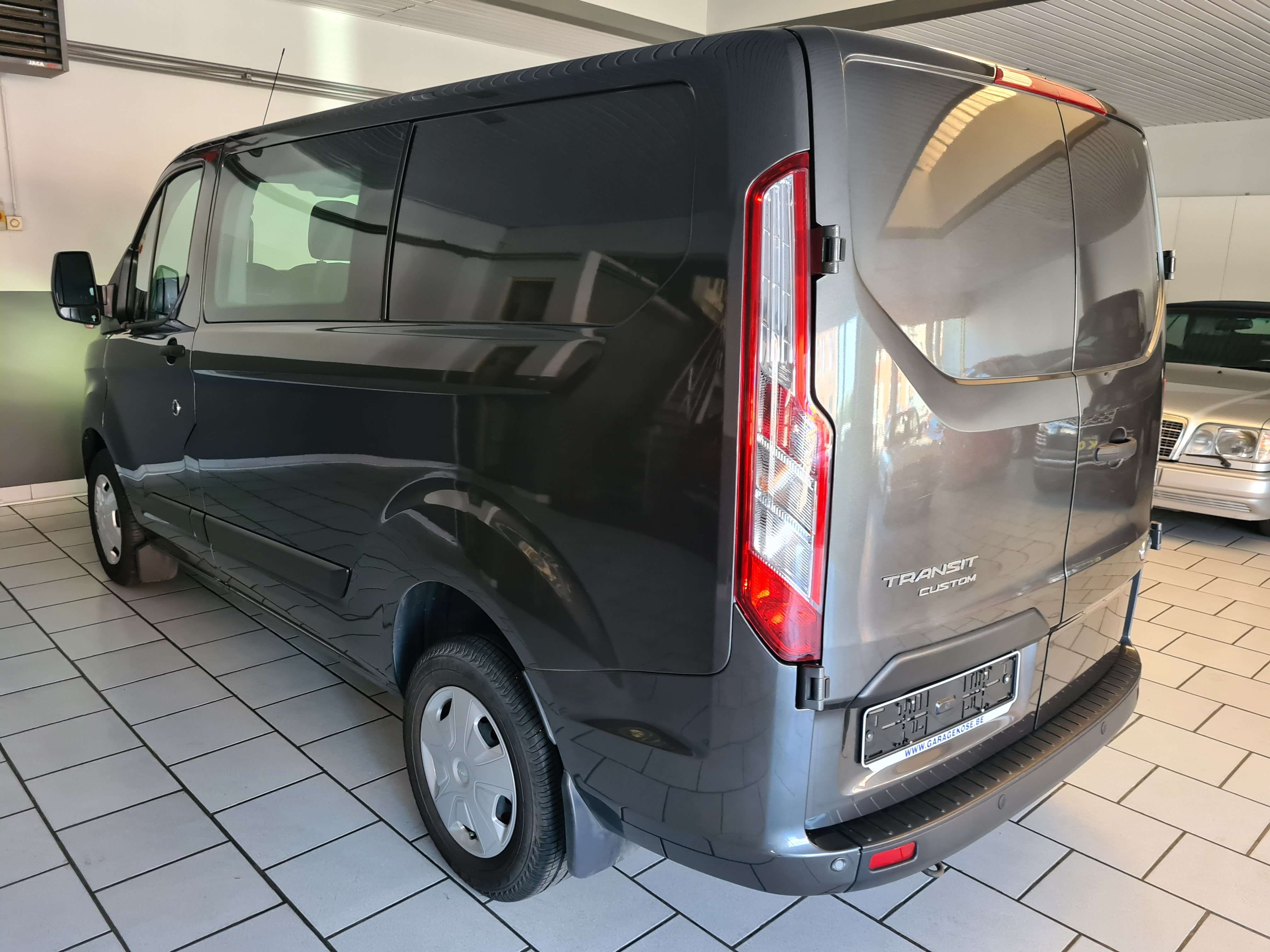 Ford Transit Custom DBL CABINE// UTILITAIRE 5 PL// CLIM// FAIBLE KM