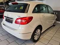Mercedes-Benz B 180 /NAVIGATION/CLIMATISATION/GARANTIE/CAR-PASS