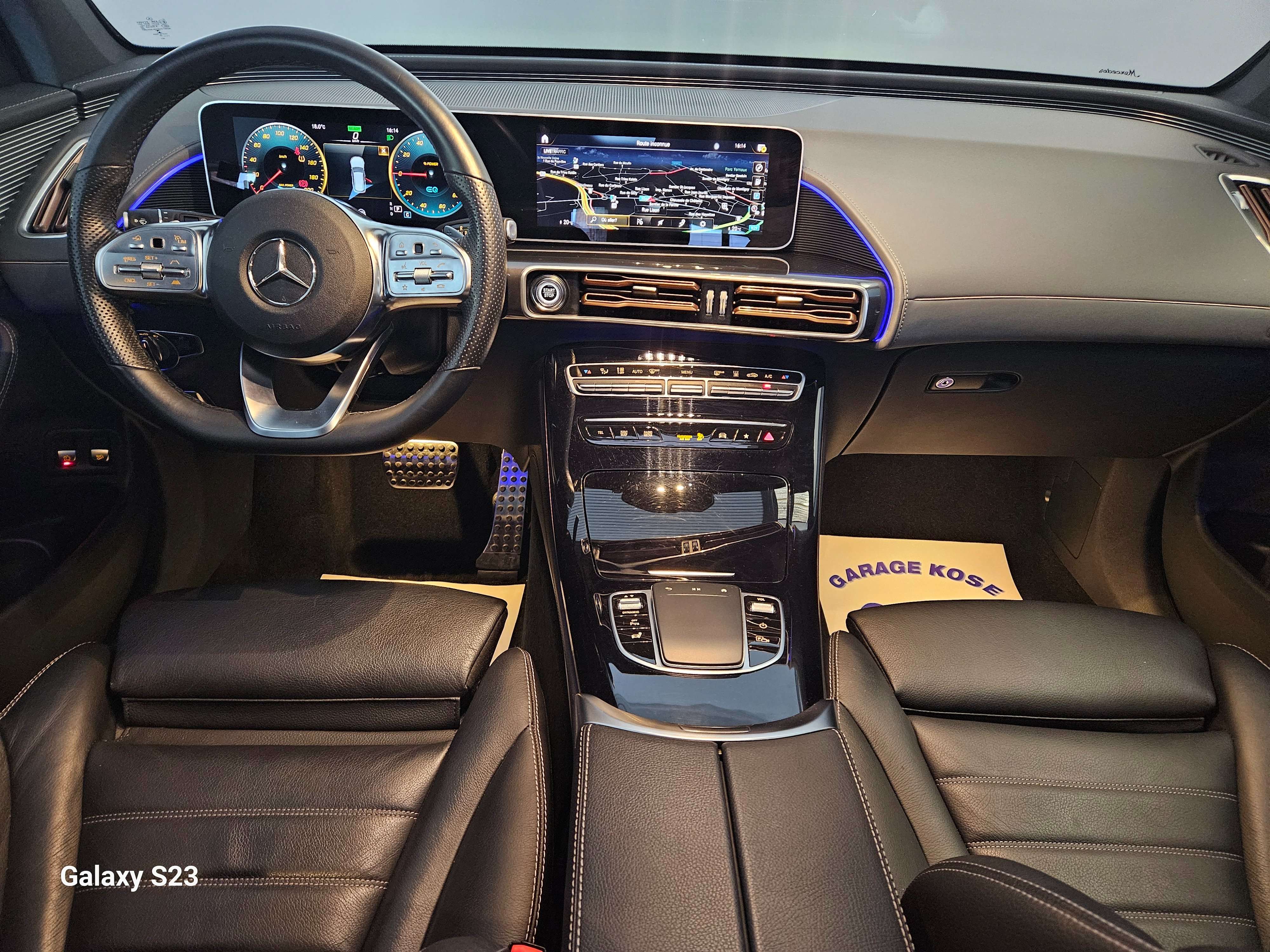 Mercedes-Benz EQC 400 80 kWh 4-Matic//AMG//CUIR//PHARES LED//FULL OPTION