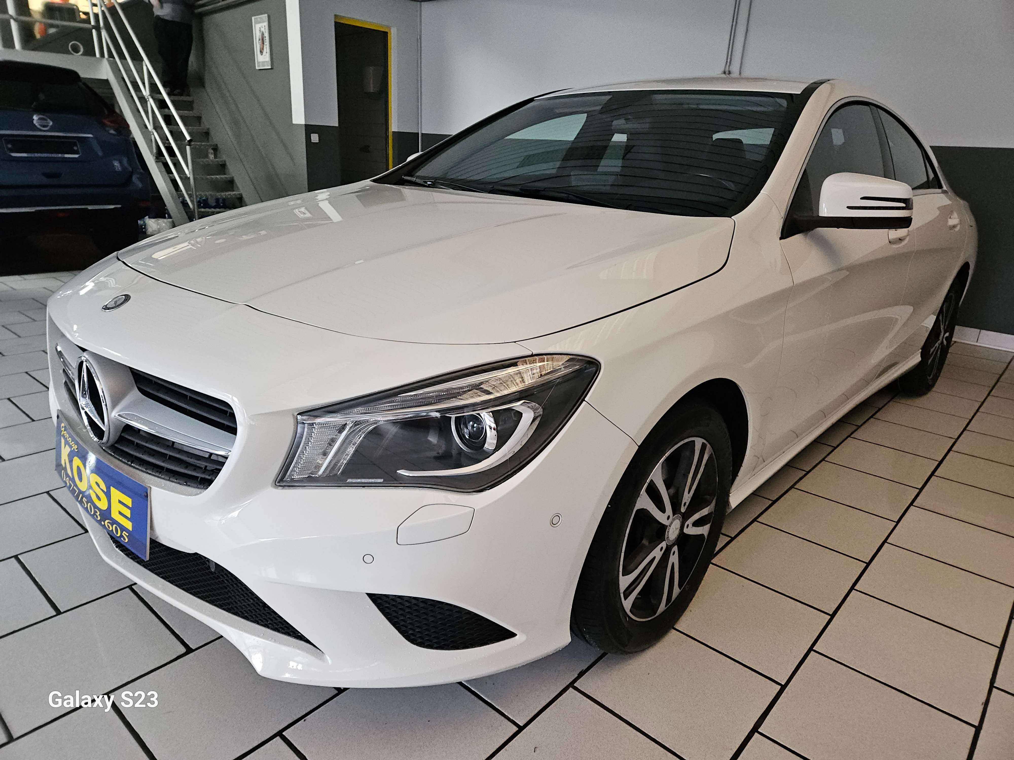 Mercedes-Benz CLA 180 CLA180//CUIR+TISSU/CLIM/NAVIGATION//XENON/CAR-PASS