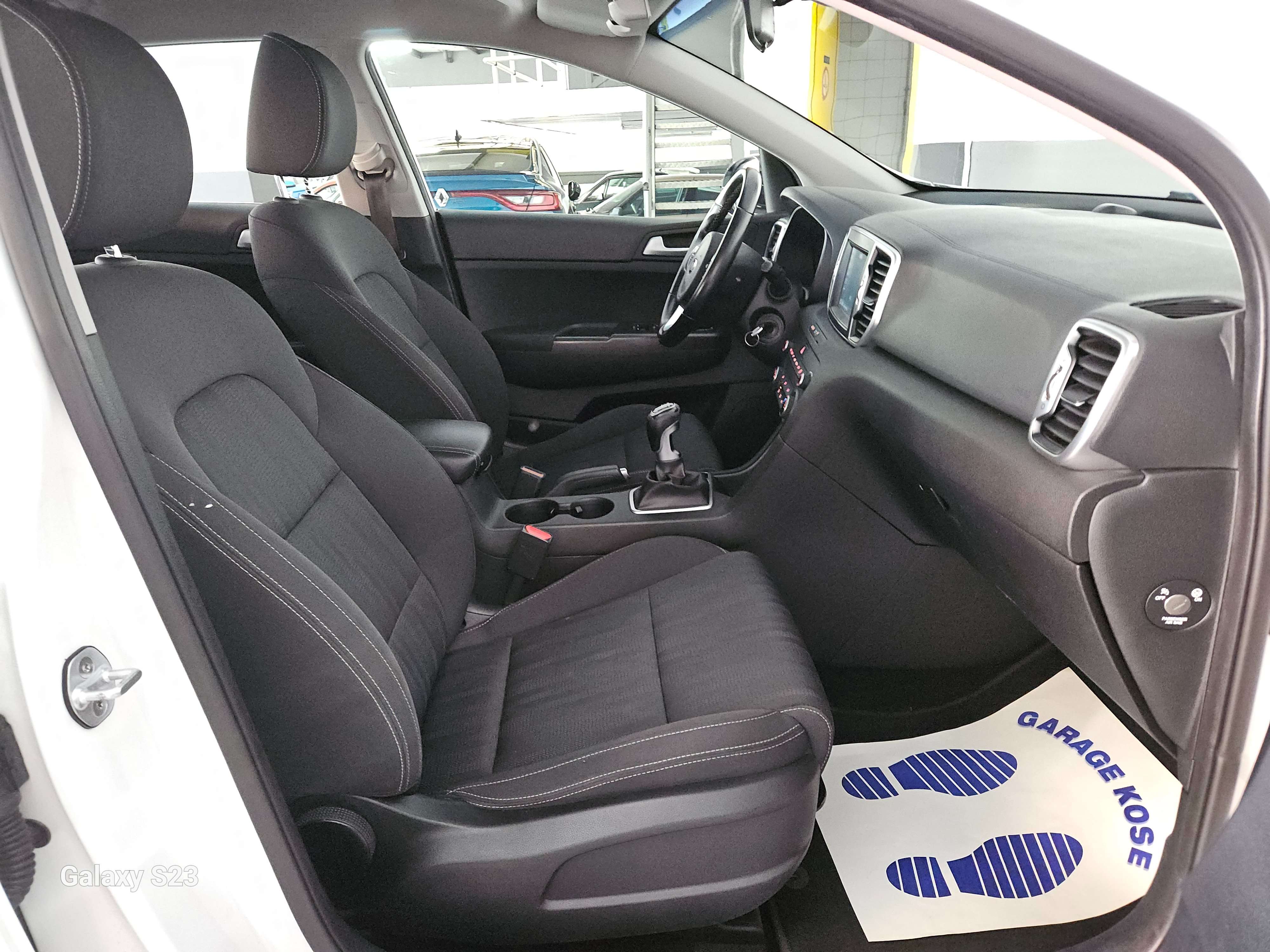 Kia Sportage 1.7 CRDi 2WD//CLIMATISATION//NAVIGARTION//CAR-PLAY